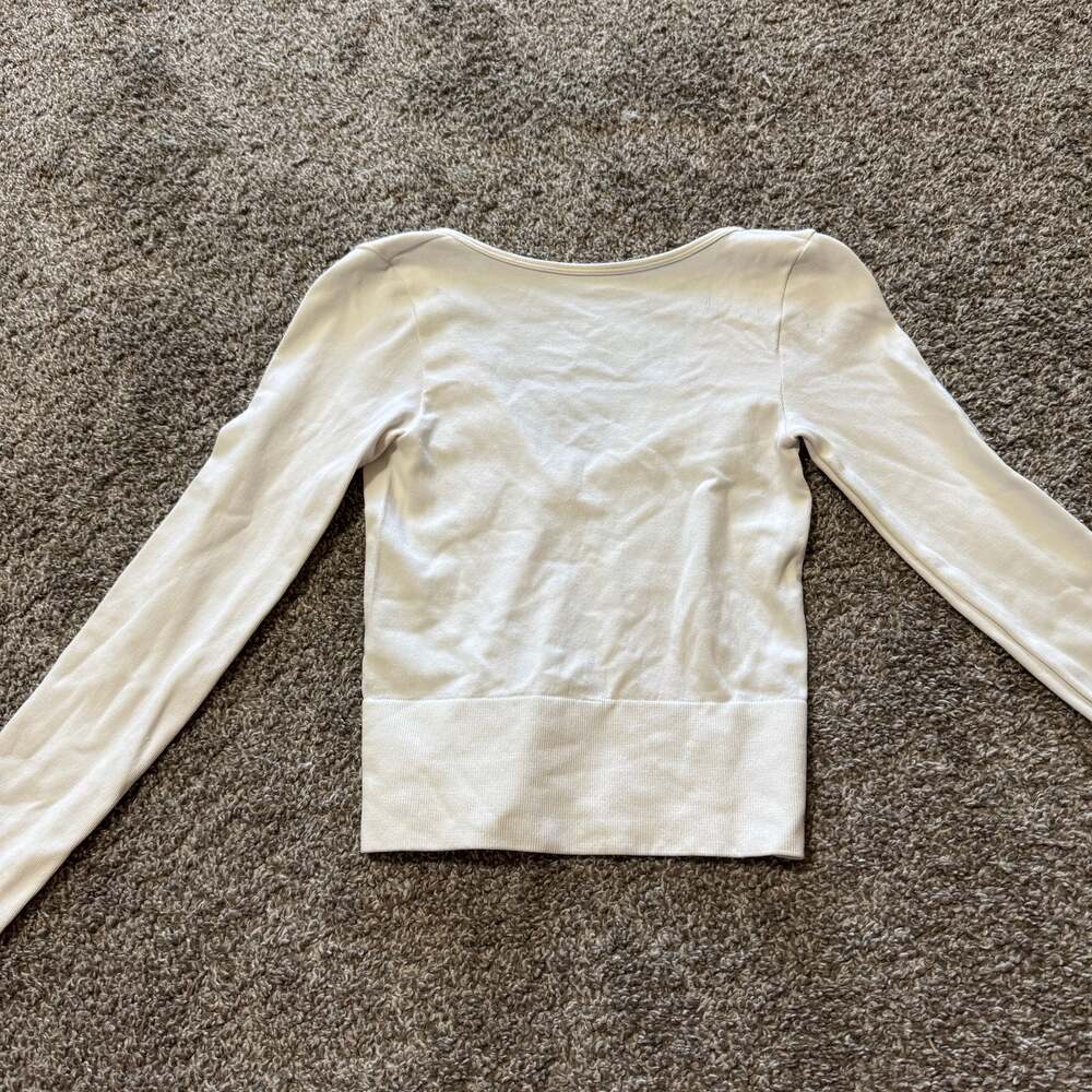 AURA White Seamless Ribbed V-Neck Long Sleeve Top